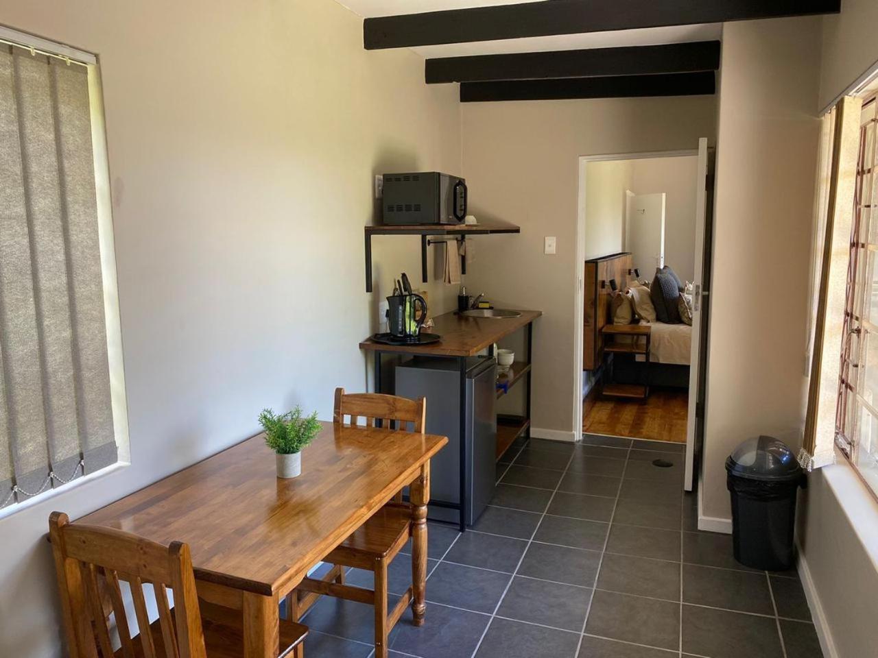 Kouwdouw Guest Farm Villa George Rom bilde